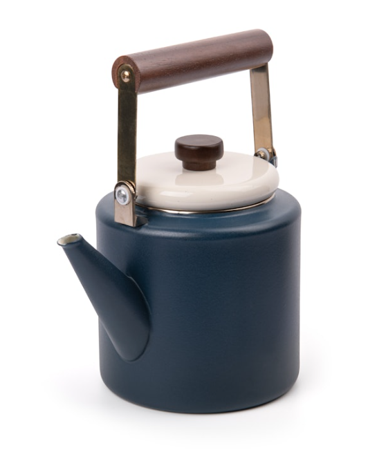 Barebones emaille two tone thee pot ketel olive of indigo