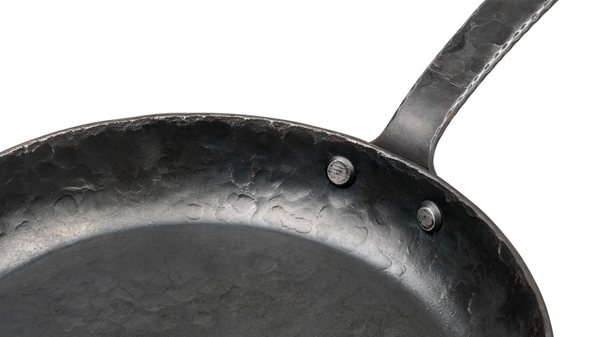 Forged Koekenpan met steel. 20 cm skillet