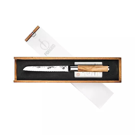 Forged Olive Universeel mes gekarteld
