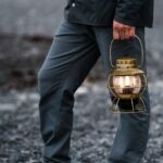 Barebones Railroad Lantern Messing -Koper  Industrieel. Met gratis luxe Barebones opbergtas ter waarde van 38,95