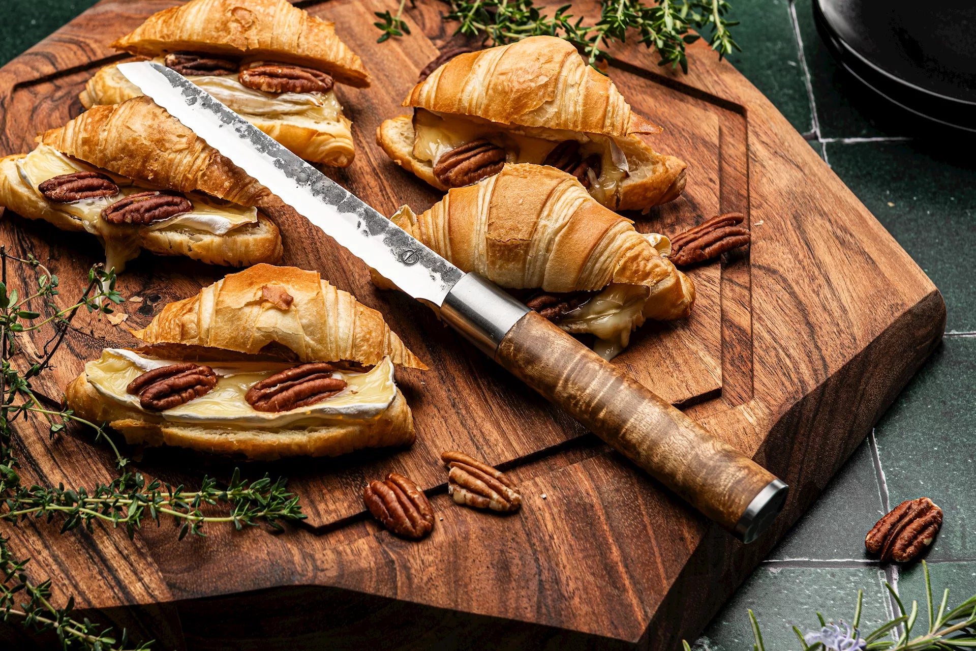 Forged VG10 Universeel mes gekarteld